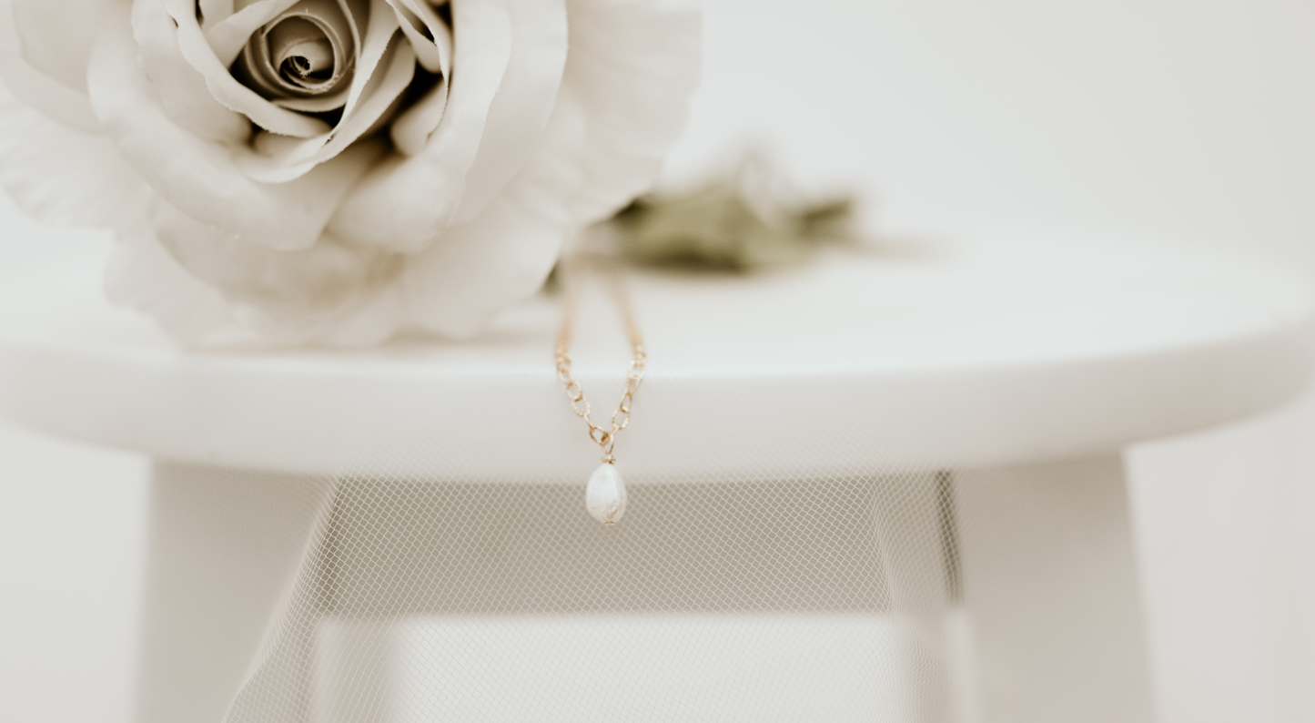 Dara Necklace