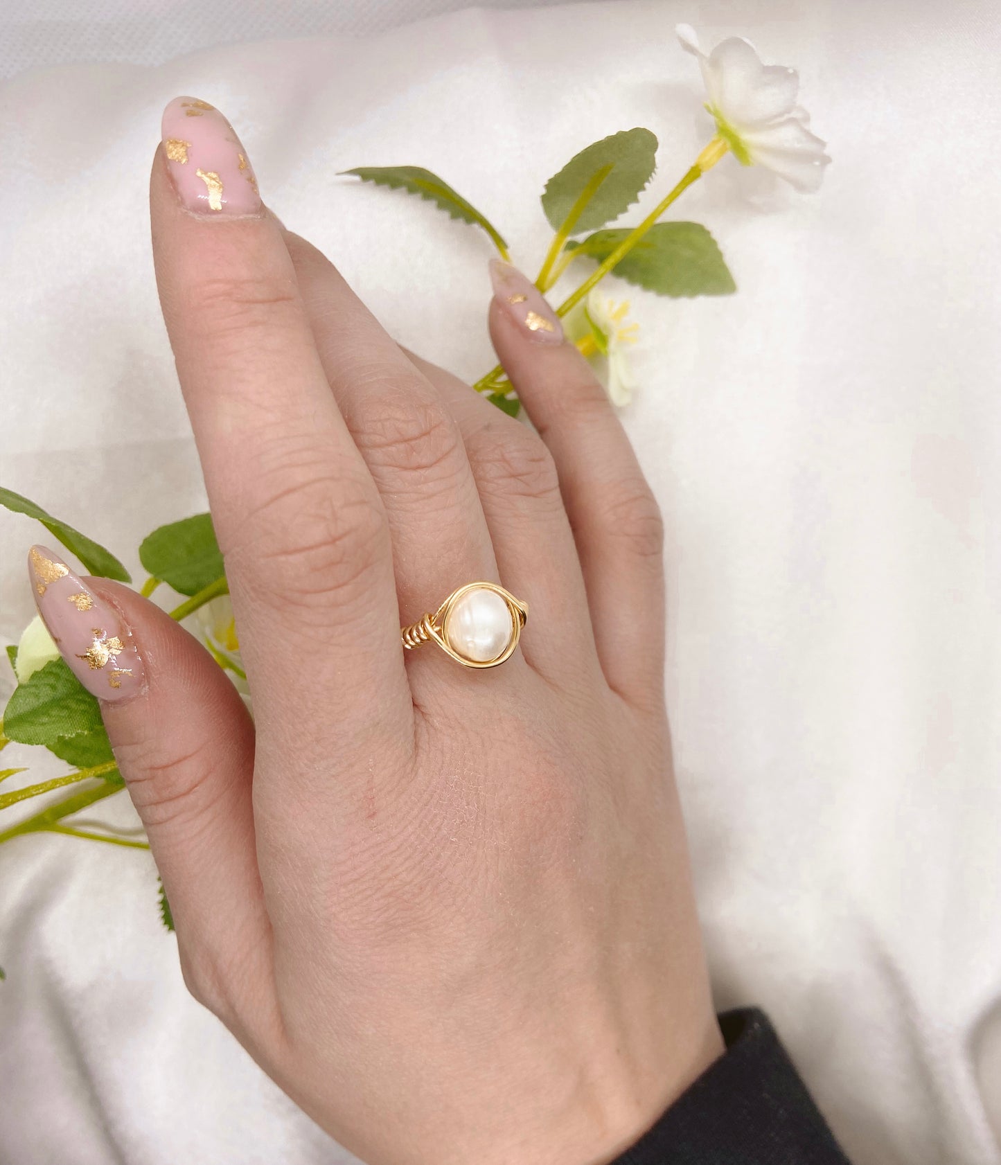 Freshwater Pearl Wire Wrapped Ring