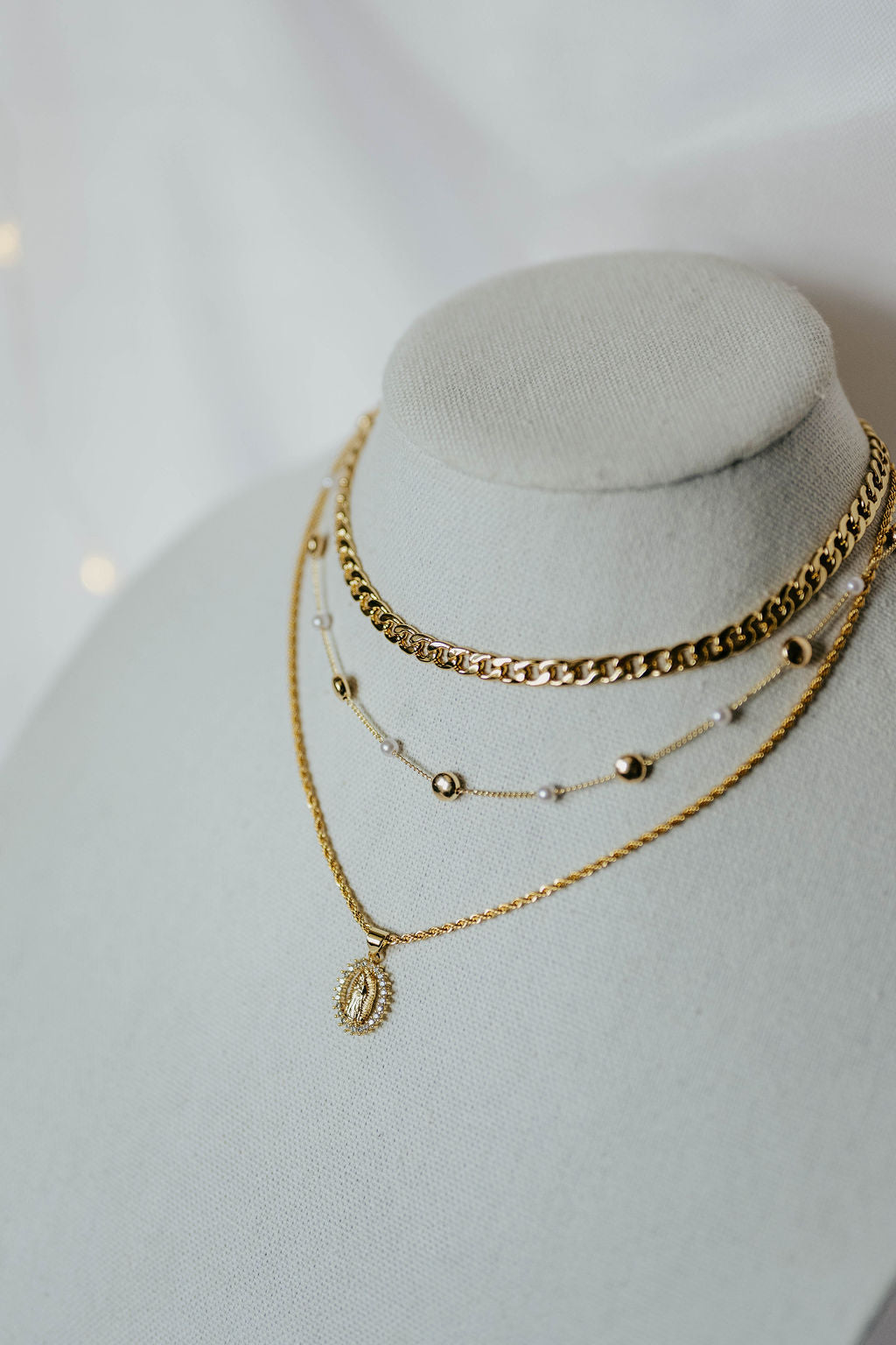 Automatic Curb Necklace