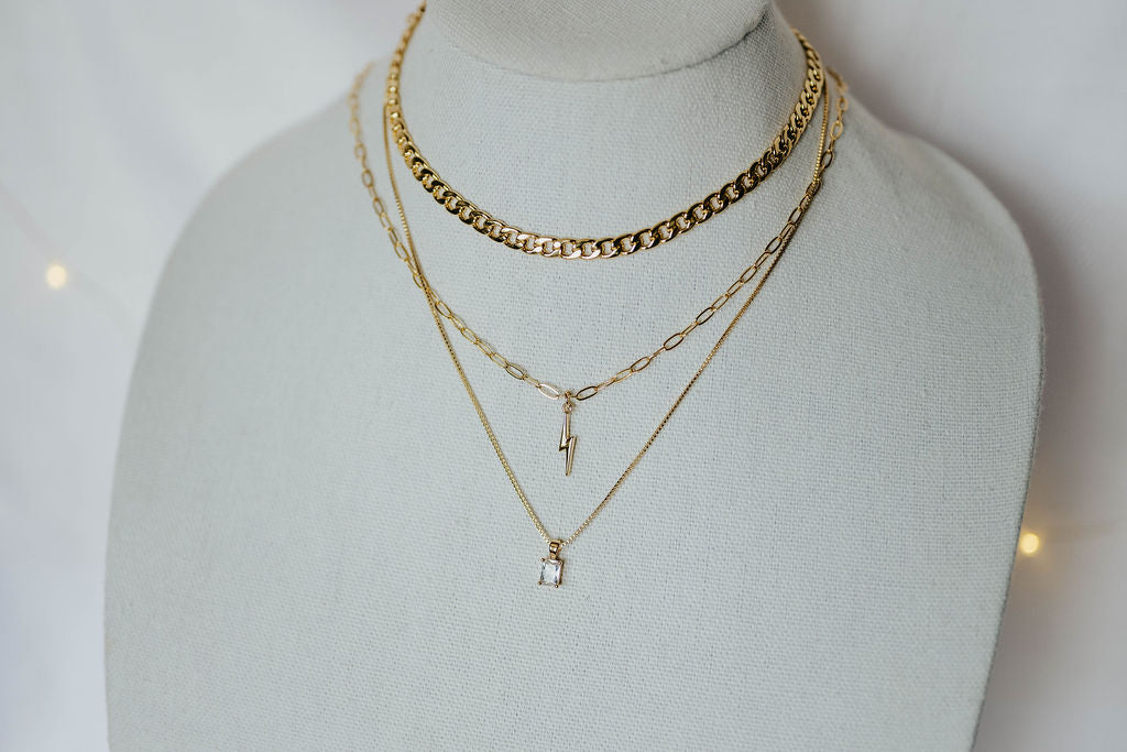Automatic Curb Necklace