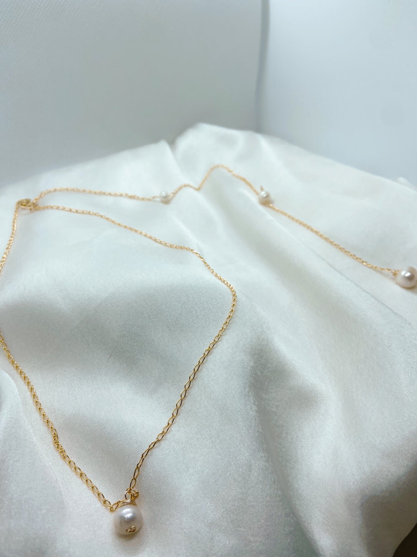 Pearl Back Drop Necklace