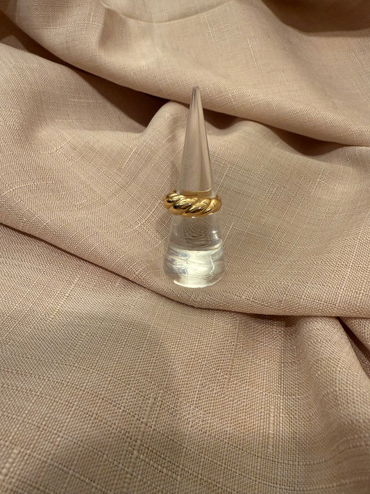 Croissant Ring